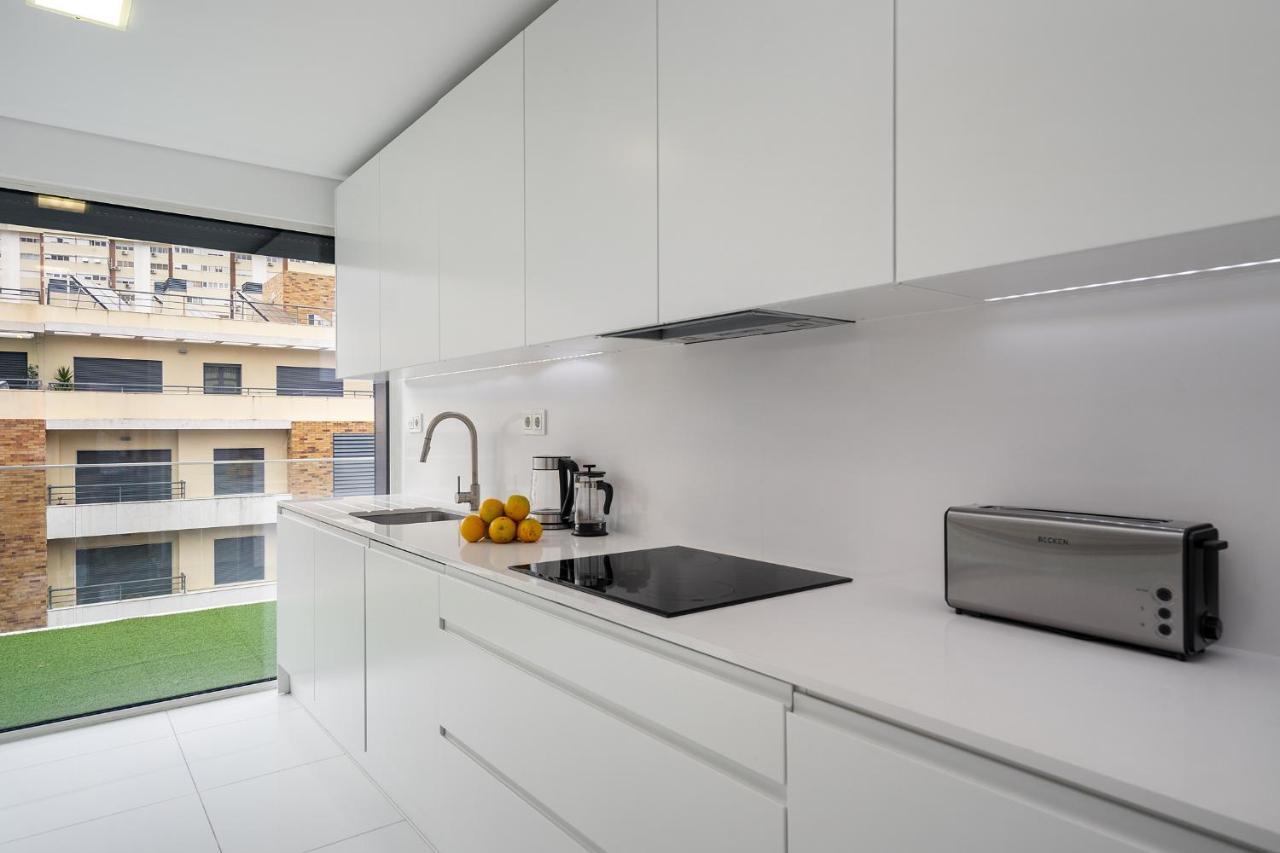 Lejlighed Whome Urban Retreat W/parking, Elevator & Ac By Benfica Stadium *